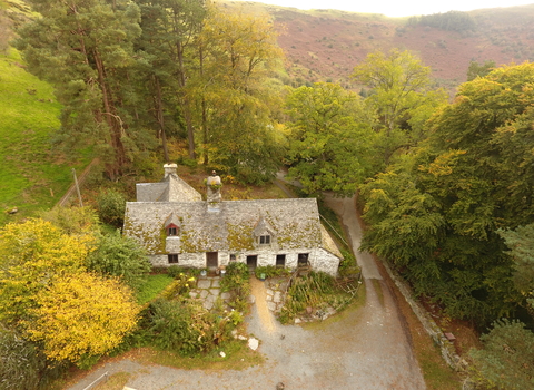 RWT Gilfach Longhouse from above